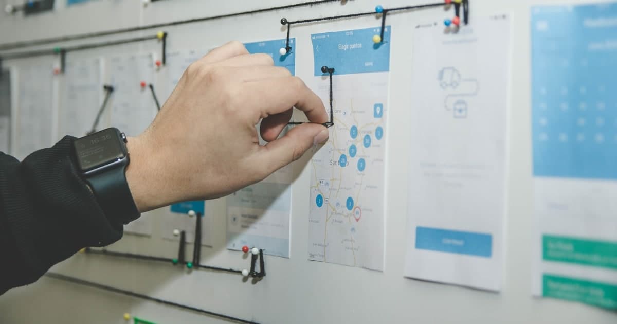 Admin Dashboard vs Custom Dashboard — Which One Does Your Business Need?